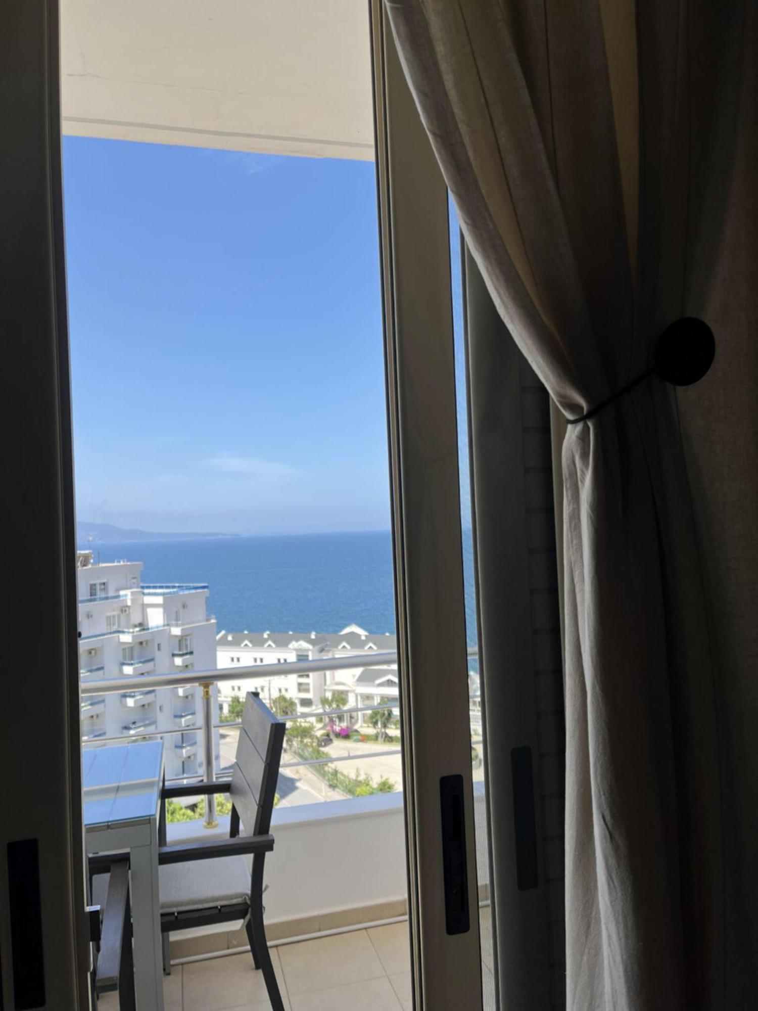 Bluemoon Suites Sarandë Exterior foto
